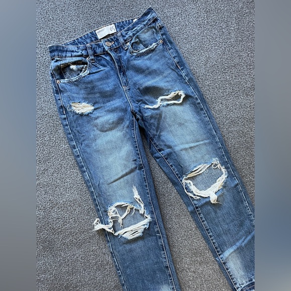 Garage | Women's Ripped Mom Jeans - Picture 2 of 7